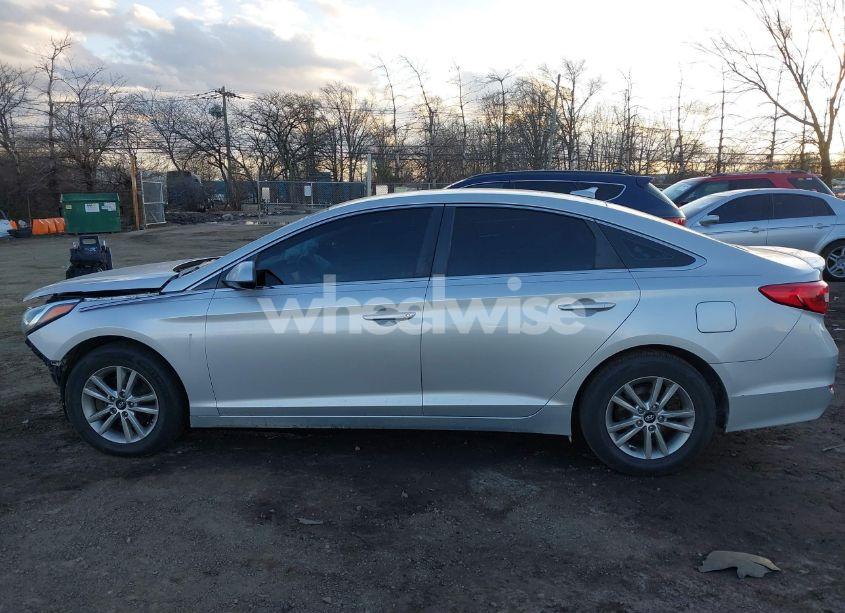 Photo 14 of 2017 Hyundai Sonata SE (VIN 5NPE24AF7HH547338)