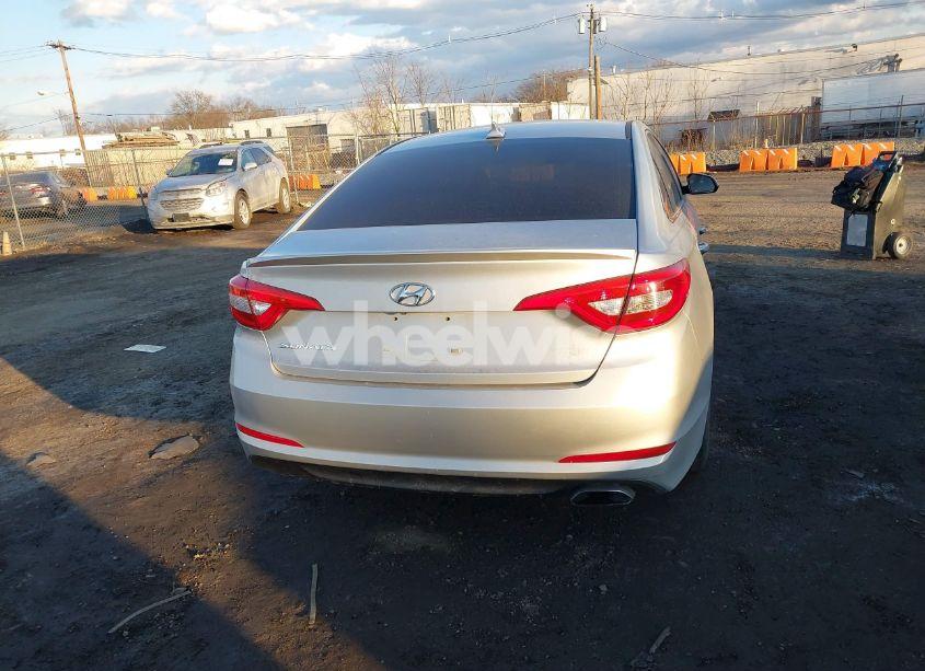 Photo 16 of 2017 Hyundai Sonata SE (VIN 5NPE24AF7HH547338)