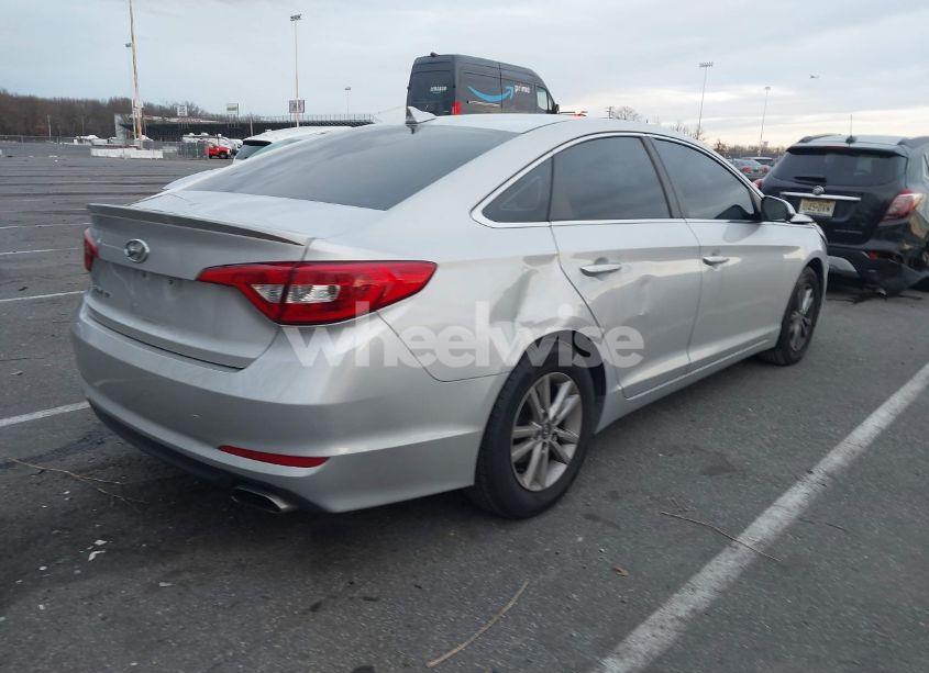 Photo 4 of 2017 Hyundai Sonata (VIN 5NPE24AF7HH548862)