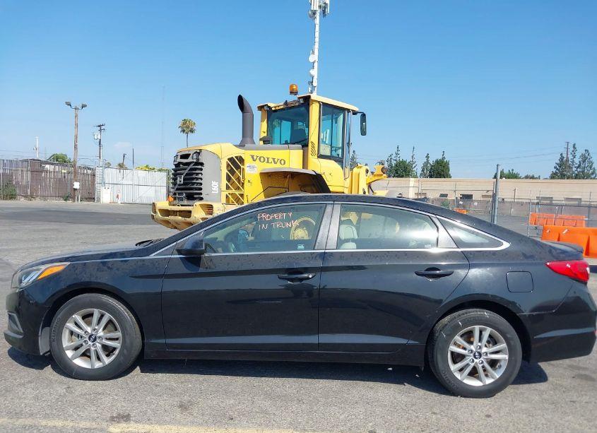 Photo 14 of 2017 Hyundai Sonata SE (VIN 5NPE24AF7HH556167)