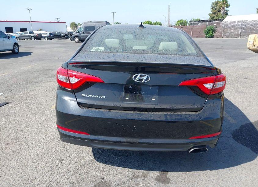 Photo 16 of 2017 Hyundai Sonata SE (VIN 5NPE24AF7HH556167)