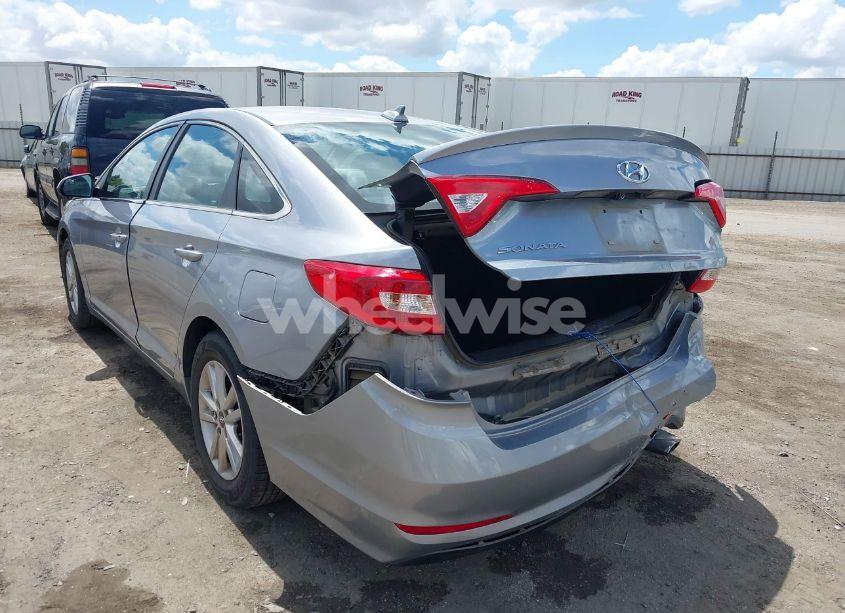Photo 3 of 2017 Hyundai Sonata SE (VIN 5NPE24AF7HH562938)