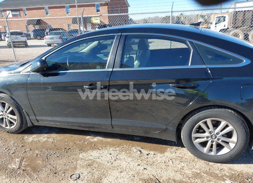 Photo 15 of 2017 Hyundai Sonata SE (VIN 5NPE24AF7HH563605)