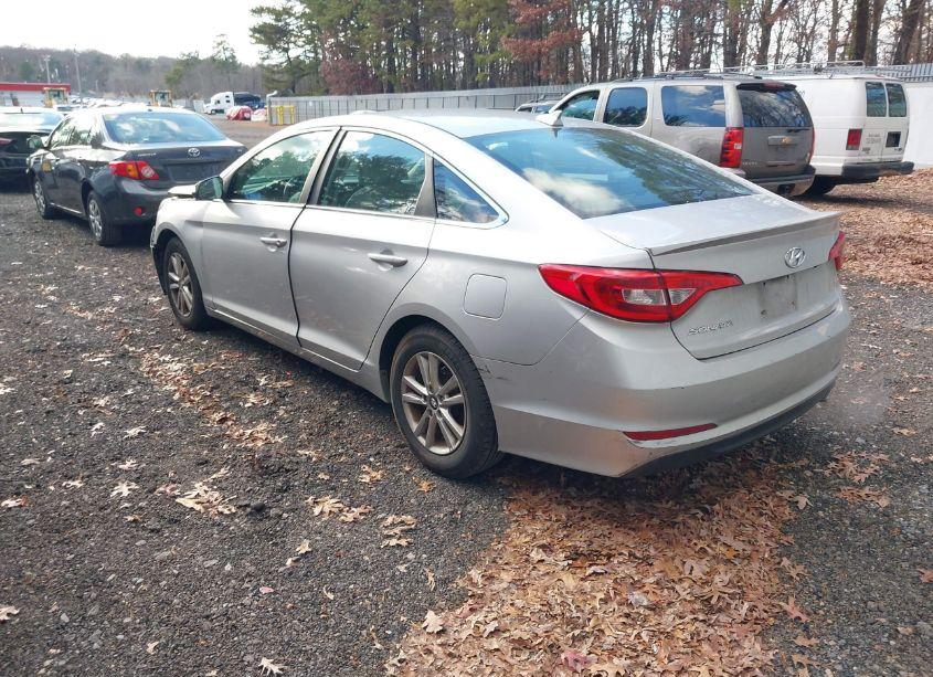 Photo 3 of 2017 Hyundai Sonata (VIN 5NPE24AF7HH569257)
