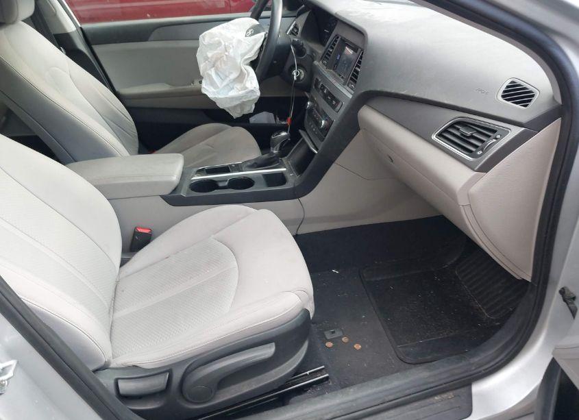 Photo 5 of 2017 Hyundai Sonata (VIN 5NPE24AF7HH569257)