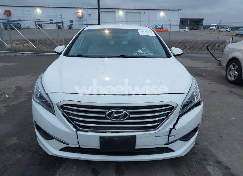 Photo 12 of 2017 Hyundai Sonata SE (VIN 5NPE24AF7HH594188)