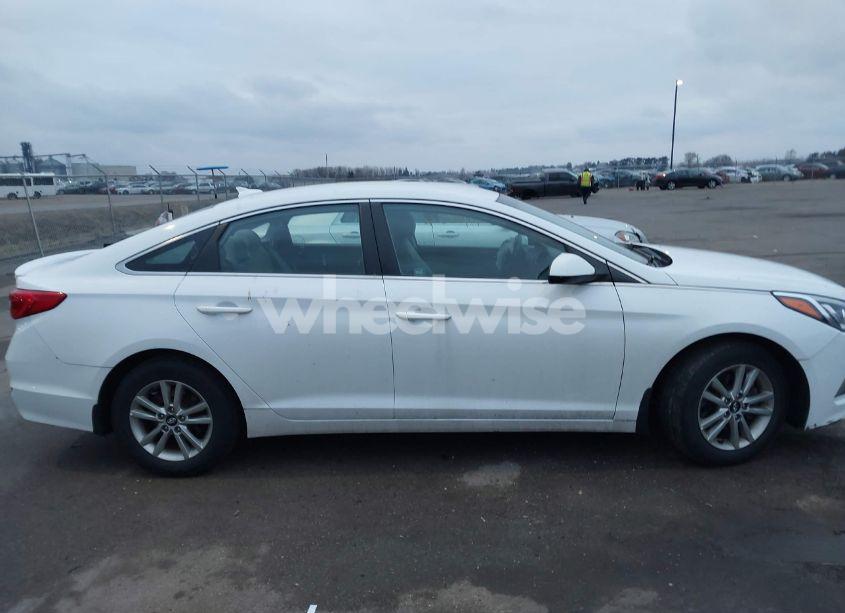 Photo 13 of 2017 Hyundai Sonata SE (VIN 5NPE24AF7HH594188)