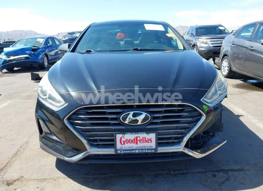 Photo 13 of 2018 Hyundai Sonata SE (VIN 5NPE24AF7JH620701)