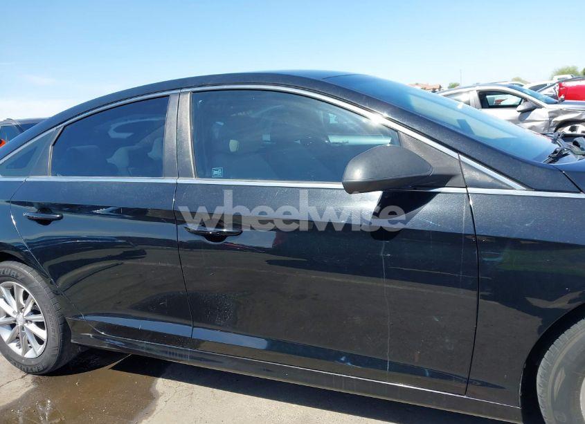 Photo 14 of 2018 Hyundai Sonata SE (VIN 5NPE24AF7JH620701)
