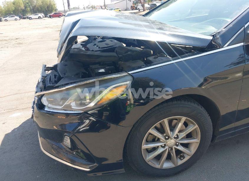 Photo 6 of 2018 Hyundai Sonata SE (VIN 5NPE24AF7JH634534)