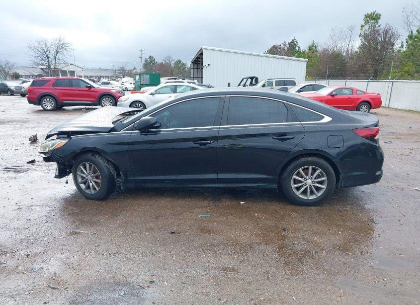 Photo 14 of 2018 Hyundai Sonata SE (VIN 5NPE24AF7JH647591)