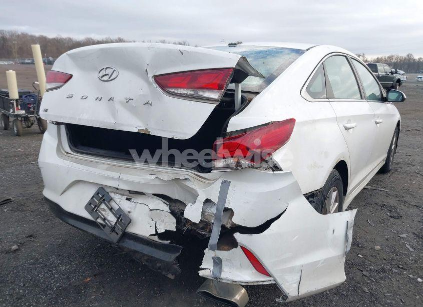 Photo 6 of 2018 Hyundai Sonata SE (VIN 5NPE24AF7JH652760)