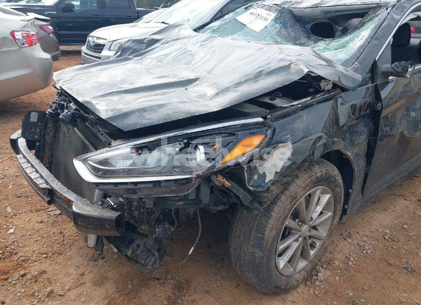 Photo 17 of 2018 Hyundai Sonata SE (VIN 5NPE24AF7JH658669)