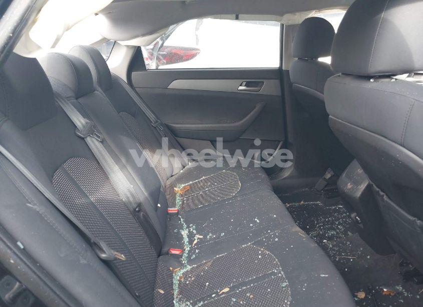 Photo 8 of 2018 Hyundai Sonata SE (VIN 5NPE24AF7JH658669)