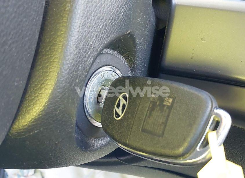 Photo 11 of 2018 Hyundai Sonata SE (VIN 5NPE24AF7JH667517)