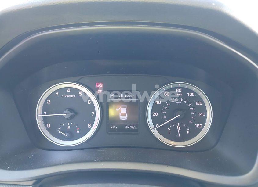 Photo 7 of 2018 Hyundai Sonata SE (VIN 5NPE24AF7JH667517)