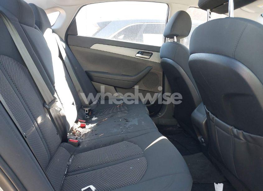 Photo 8 of 2018 Hyundai Sonata SE (VIN 5NPE24AF7JH667517)
