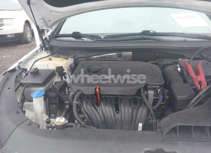 Photo 10 of 2018 Hyundai Sonata SE (VIN 5NPE24AF7JH679120)