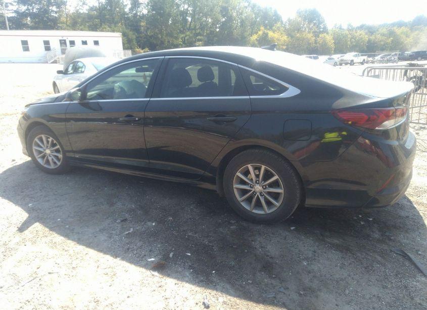 Photo 14 of 2018 Hyundai Sonata SE (VIN 5NPE24AF7JH683233)