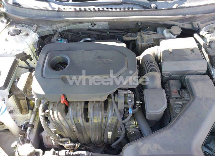 Photo 10 of 2018 Hyundai Sonata SE (VIN 5NPE24AF7JH683717)