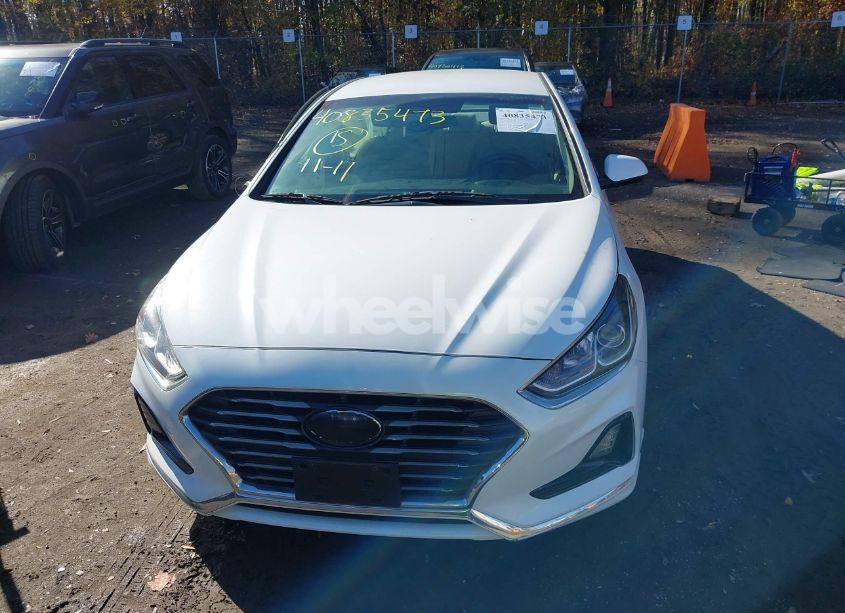 Photo 12 of 2018 Hyundai Sonata SE (VIN 5NPE24AF7JH683717)