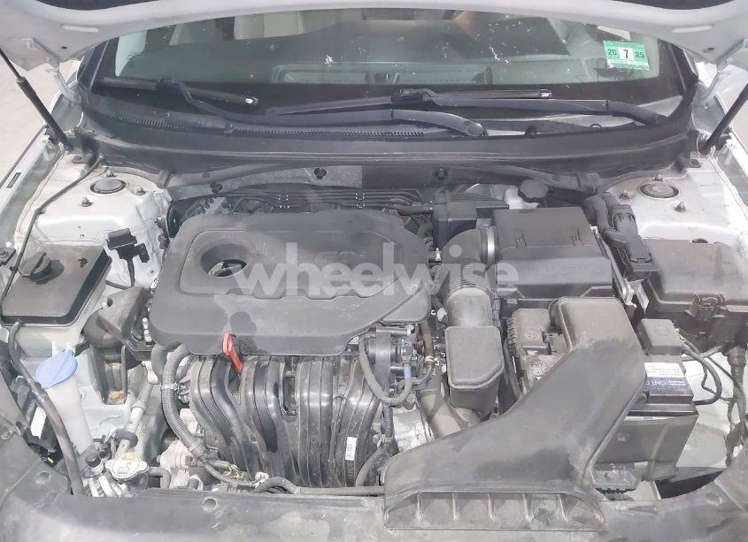 Photo 10 of 2018 Hyundai Sonata SE (VIN 5NPE24AF7JH689839)