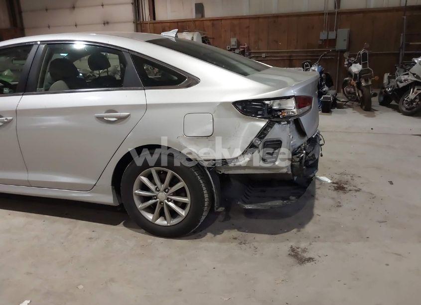 Photo 20 of 2018 Hyundai Sonata SE (VIN 5NPE24AF7JH689839)