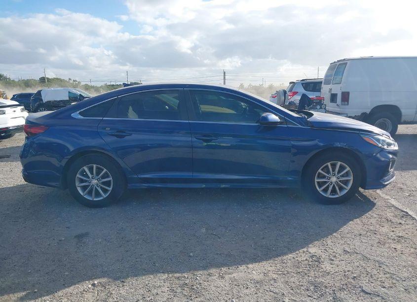 Photo 13 of 2018 Hyundai Sonata SE (VIN 5NPE24AF7JH727327)