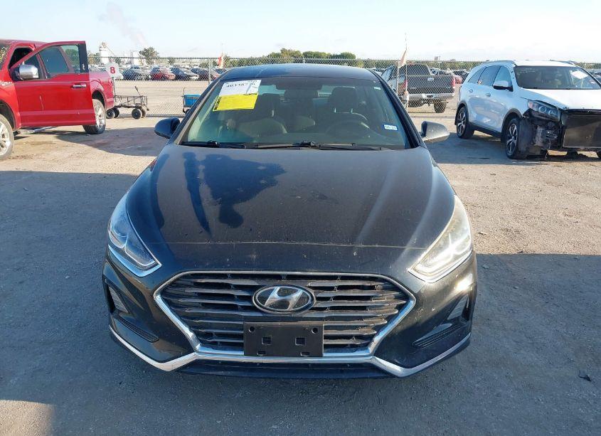 Photo 12 of 2019 Hyundai Sonata SE (VIN 5NPE24AF7KH734991)