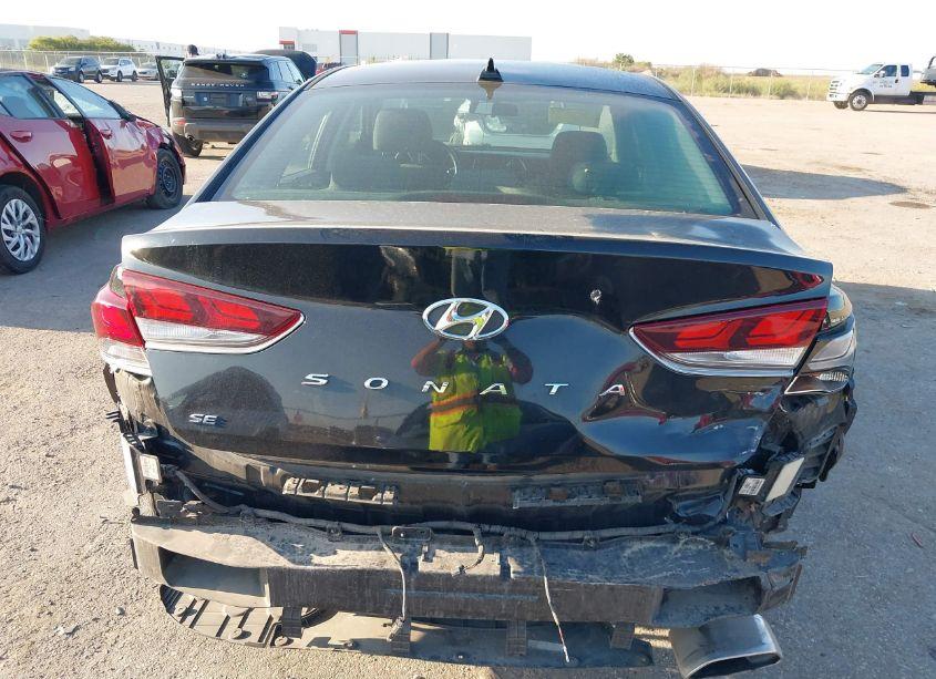 Photo 16 of 2019 Hyundai Sonata SE (VIN 5NPE24AF7KH734991)