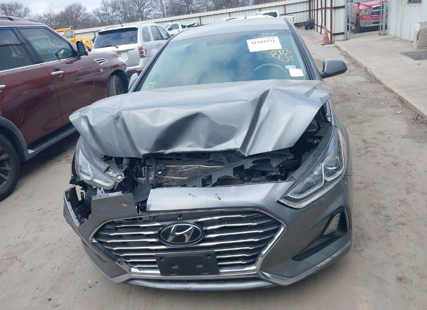Photo 12 of 2019 Hyundai Sonata SE (VIN 5NPE24AF7KH751127)
