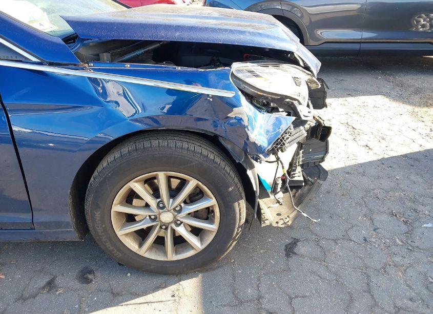 Photo 18 of 2019 Hyundai Sonata SE (VIN 5NPE24AF7KH754366)