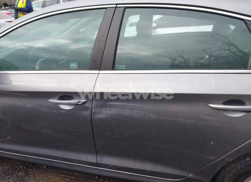 Photo 14 of 2019 Hyundai Sonata SE (VIN 5NPE24AF7KH775203)