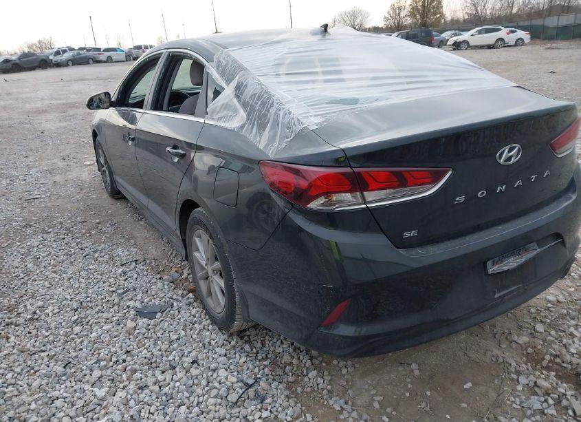 Photo 3 of 2019 Hyundai Sonata SE (VIN 5NPE24AF7KH809687)