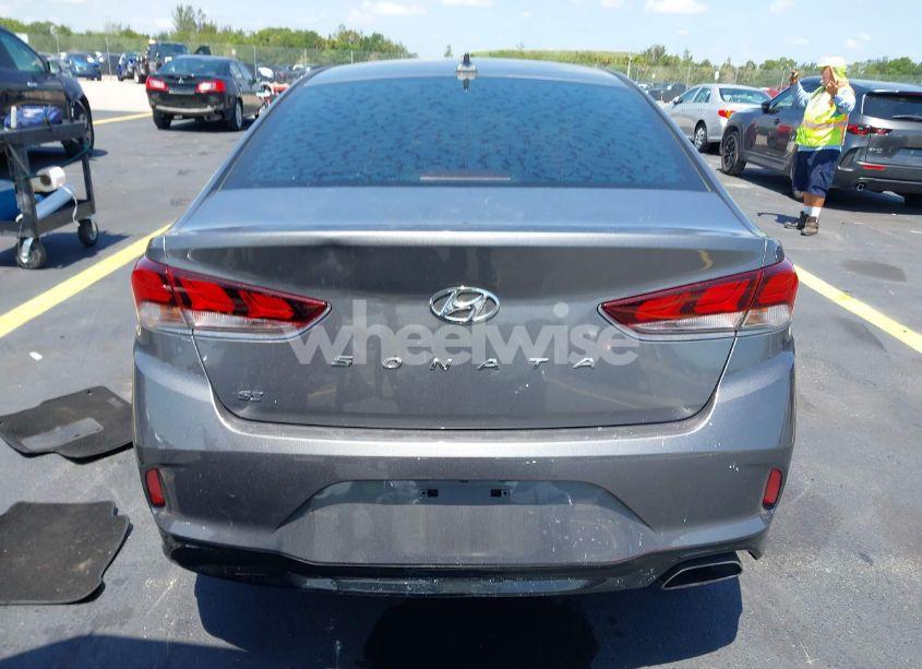 Photo 17 of 2019 Hyundai Sonata SE (VIN 5NPE24AF7KH819538)