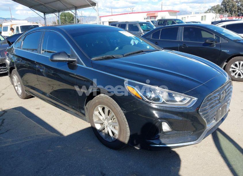 2019 Hyundai Sonata SE (VIN 5NPE24AF7KH820155) main photo