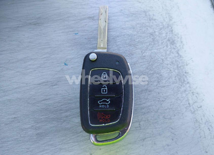 Photo 11 of 2019 Hyundai Sonata SE (VIN 5NPE24AF7KH820155)