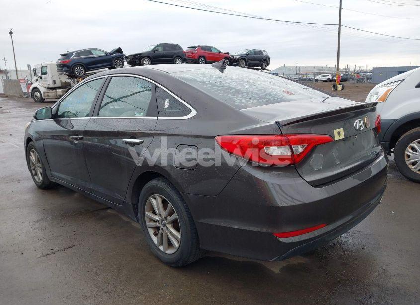 Photo 3 of 2015 Hyundai Sonata SE (VIN 5NPE24AF8FH108355)