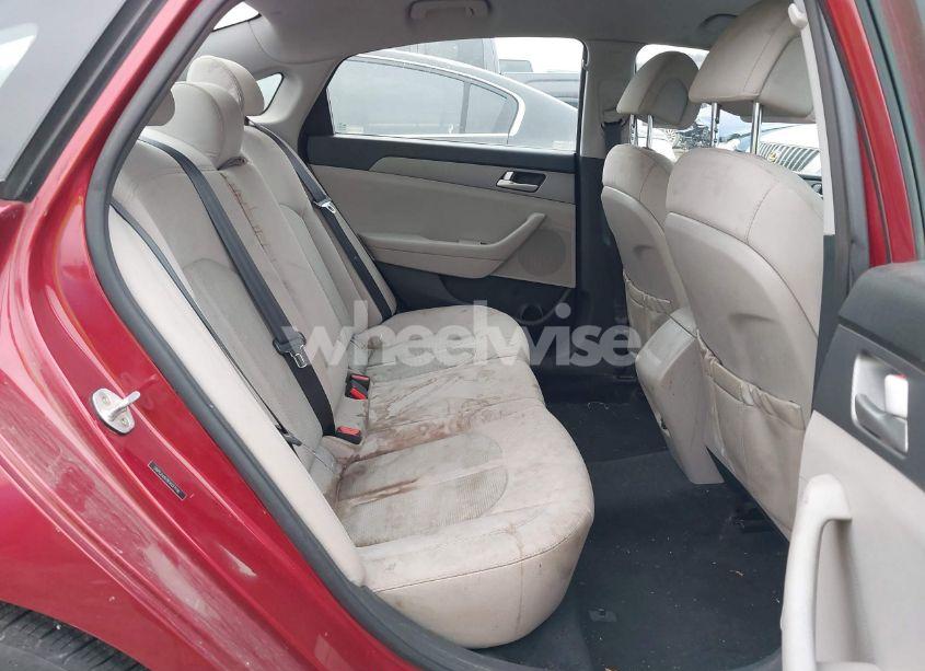 Photo 8 of 2015 Hyundai Sonata SE (VIN 5NPE24AF8FH127116)