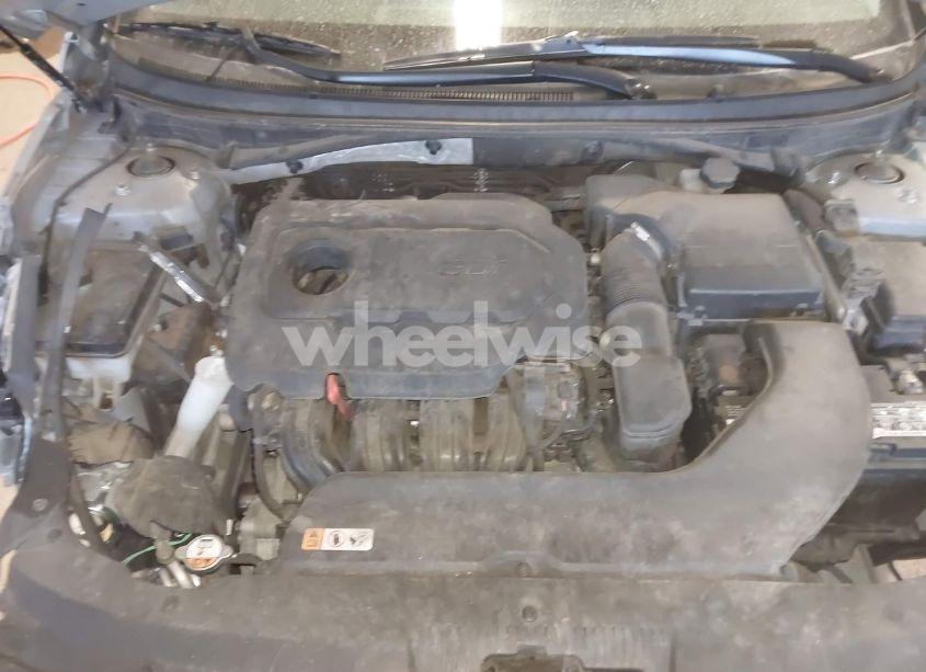 Photo 10 of 2015 Hyundai Sonata SE (VIN 5NPE24AF8FH149519)