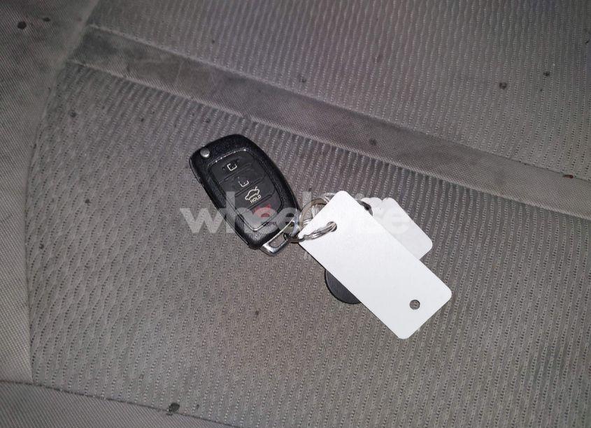 Photo 11 of 2015 Hyundai Sonata SE (VIN 5NPE24AF8FH149519)