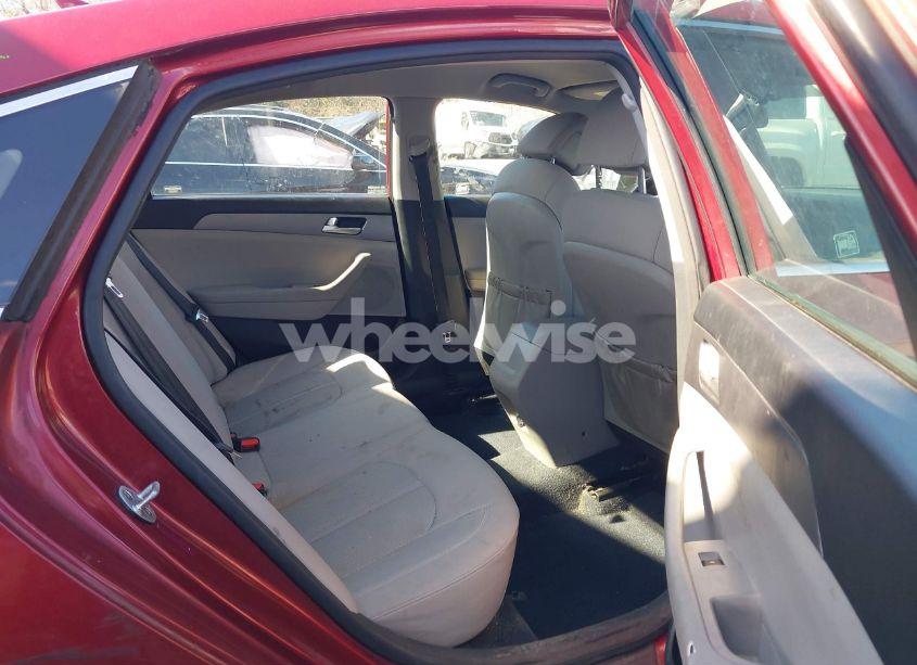 Photo 8 of 2015 Hyundai Sonata SE (VIN 5NPE24AF8FH149875)