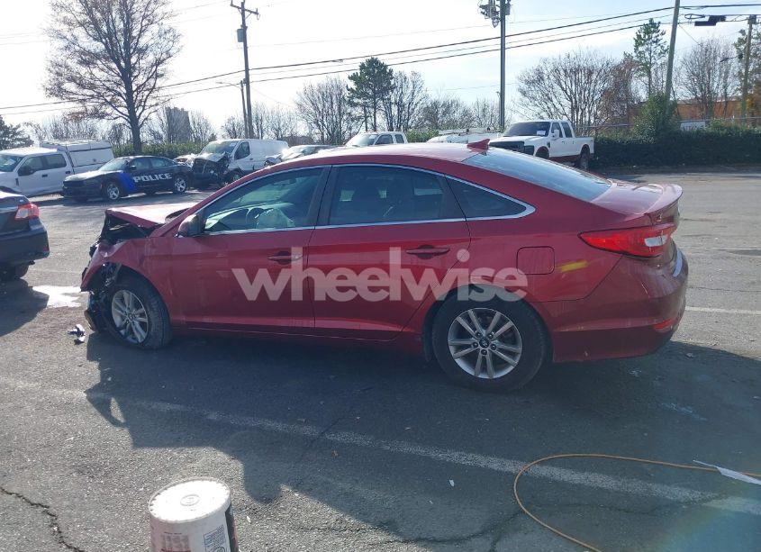 Photo 14 of 2015 Hyundai Sonata SE (VIN 5NPE24AF8FH161783)