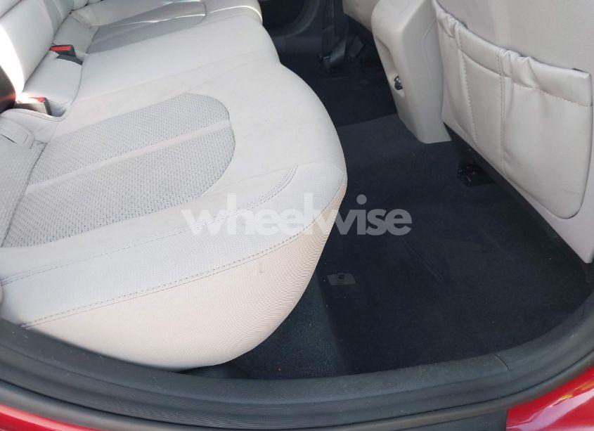 Photo 8 of 2015 Hyundai Sonata SE (VIN 5NPE24AF8FH161783)