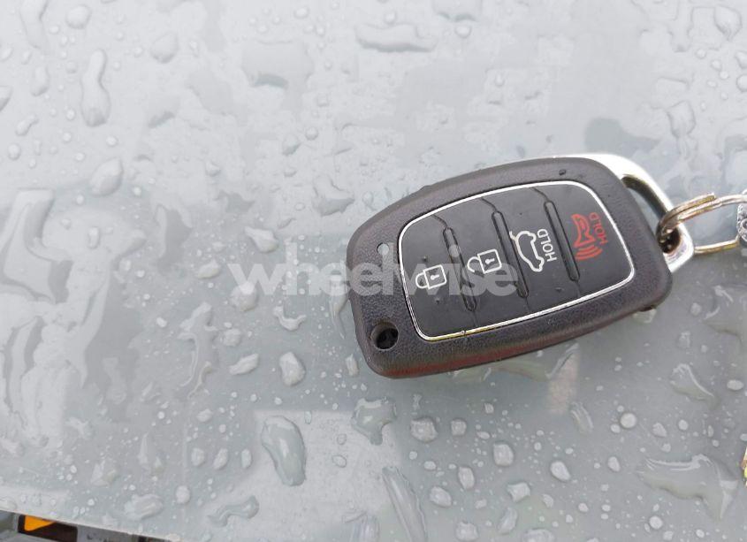 Photo 11 of 2015 Hyundai Sonata SE (VIN 5NPE24AF8FH170399)