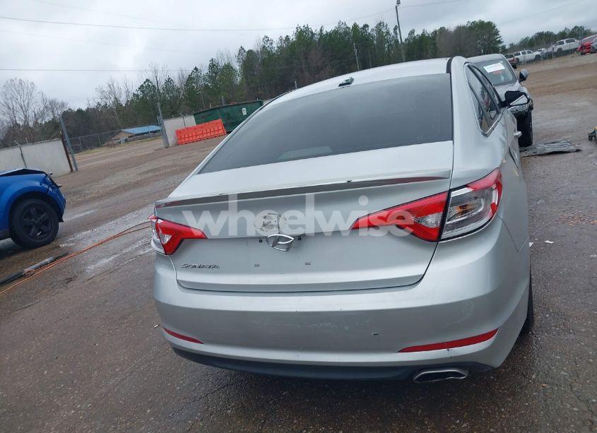Photo 17 of 2015 Hyundai Sonata SE (VIN 5NPE24AF8FH177319)
