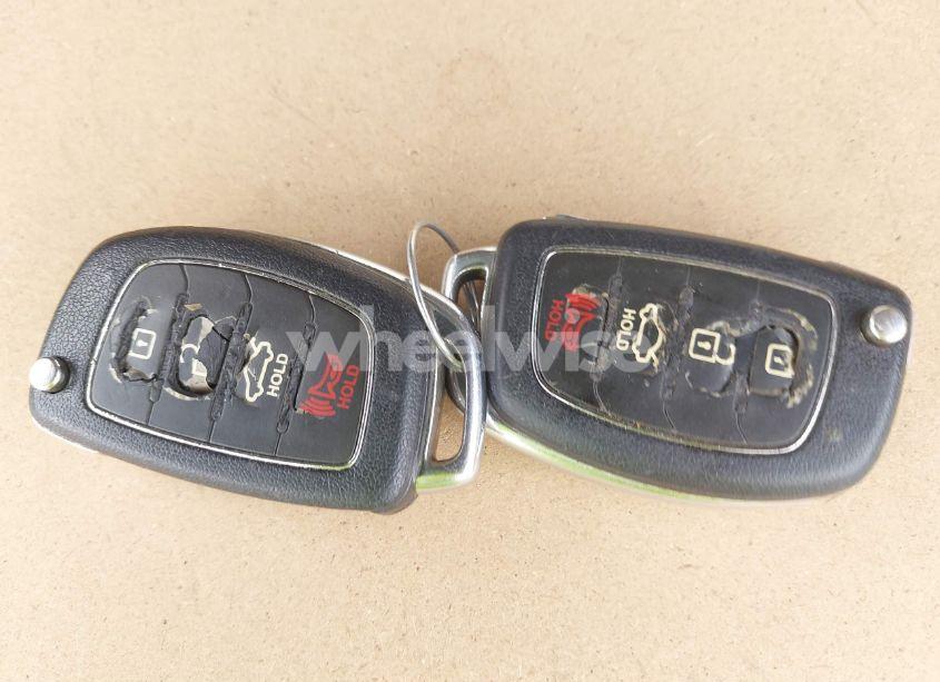 Photo 11 of 2015 Hyundai Sonata SE (VIN 5NPE24AF8FH178700)