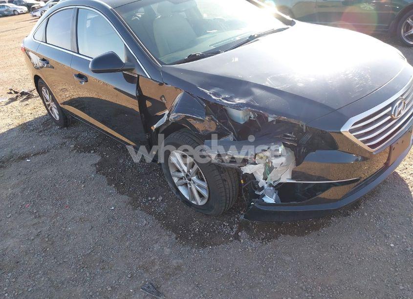 Photo 6 of 2015 Hyundai Sonata SE (VIN 5NPE24AF8FH181743)