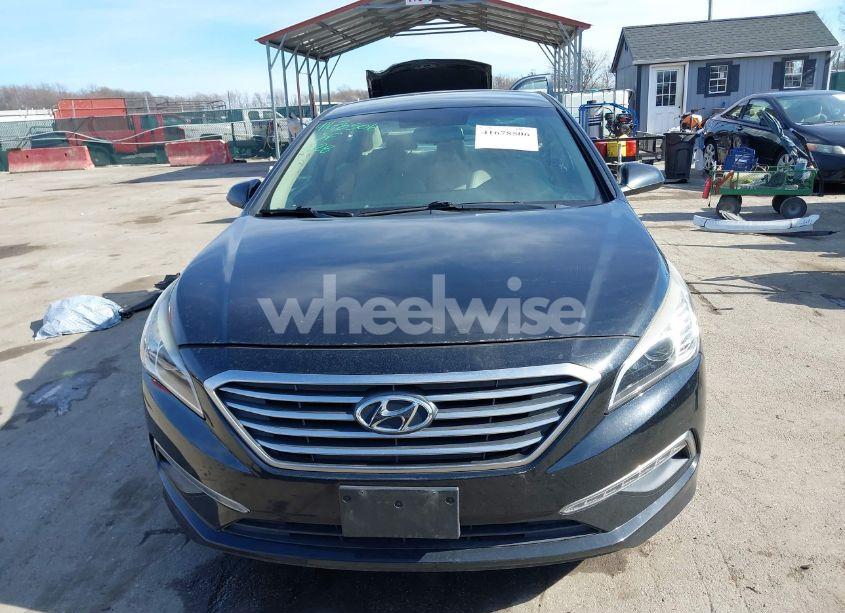 Photo 12 of 2015 Hyundai Sonata SE (VIN 5NPE24AF8FH231881)