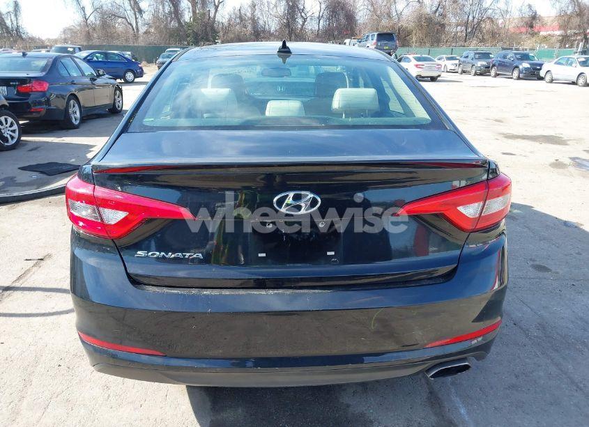 Photo 16 of 2015 Hyundai Sonata SE (VIN 5NPE24AF8FH231881)